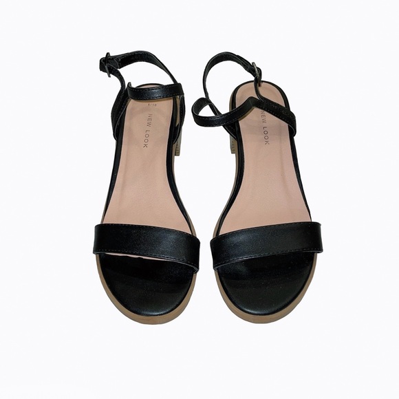 New Look Black Low-Block Heel Sandals - Picture 2 of 8